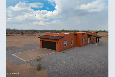 210 N Pettoshas Drive, Maricopa, AZ 85139 - Photo 40