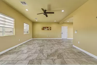 210 N Pettoshas Drive, Maricopa, AZ 85139 - Photo 8