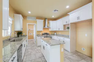 210 N Pettoshas Dr, Maricopa, AZ 85139 - Photo 12