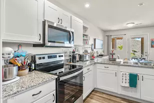 40 Cottonwood Ln, Wickenburg, AZ 85390 - Photo 6