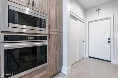 142 E Hearne Way, Gilbert, AZ 85234 - Photo 6