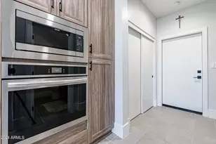 142 E Hearne Way, Gilbert, AZ 85234 - Photo 6