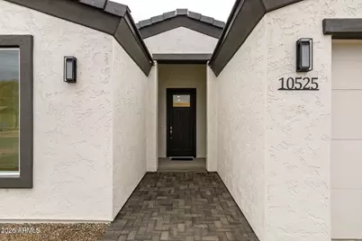 10525 W Buena Vista Drive, Arizona City, AZ 85123 - Photo 4