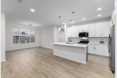 10525 W Buena Vista Drive, Arizona City, AZ 85123 - Photo 16
