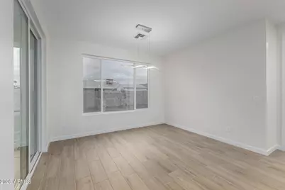 10525 W Buena Vista Drive, Arizona City, AZ 85123 - Photo 12