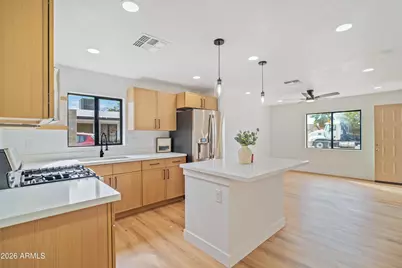 4439 S 6th Street, Phoenix, AZ 85040 - Photo 6