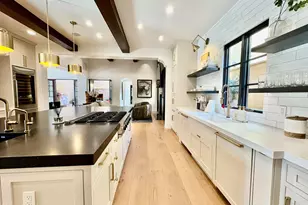 10244 E Windrunner Dr, Scottsdale, AZ 85255 - Photo 32