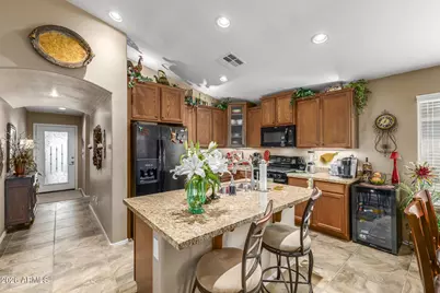 19587 N Krupps Court, Maricopa, AZ 85138 - Photo 4