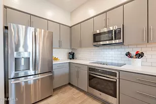 250 W Queen Creek Rd, Chandler, AZ 85248 - Photo 16