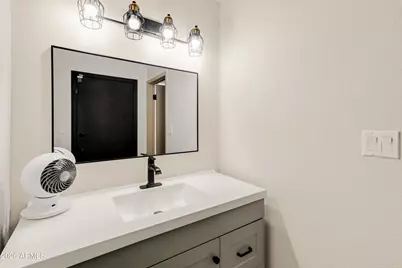 2628 W Roveen Avenue, Phoenix, AZ 85029 - Photo 24