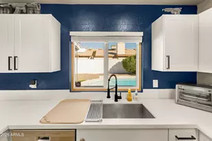 2628 W Roveen Ave, Phoenix, AZ 85029 - Photo 14