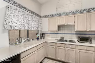 9543 W Sierra Pinta Dr, Peoria, AZ 85382 - Photo 14