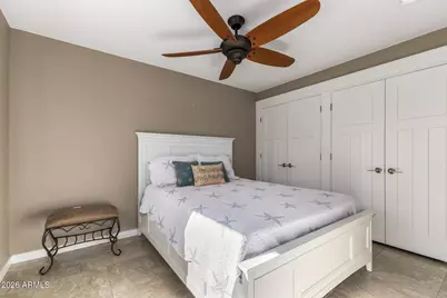 10818 W Santa Fe Drive, Sun City, AZ 85351 - Photo 16