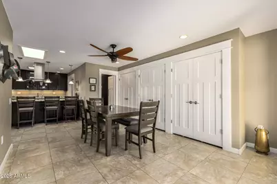 10818 W Santa Fe Drive, Sun City, AZ 85351 - Photo 8