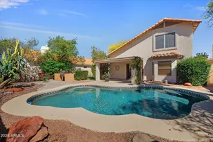 1683 W Maplewood St, Chandler, AZ 85286 - Photo 18