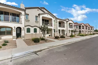 4055 E Amoroso Drive, Gilbert, AZ 85296 - Photo 4