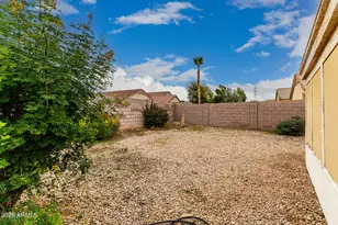11340 W Madisen Ellise Dr, Surprise, AZ 85378 - Photo 14