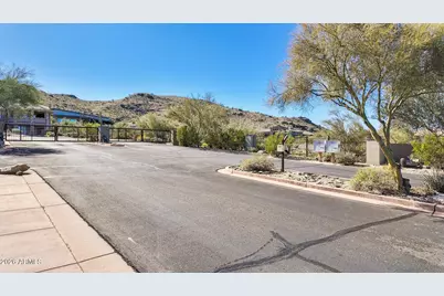 3844 E Melody Drive #22-23, Phoenix, AZ 85042 - Photo 6