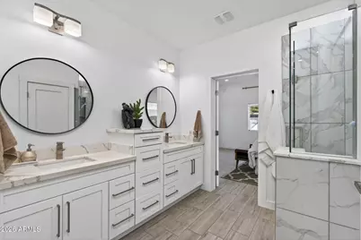 1224 E Hayward Avenue, Phoenix, AZ 85020 - Photo 96