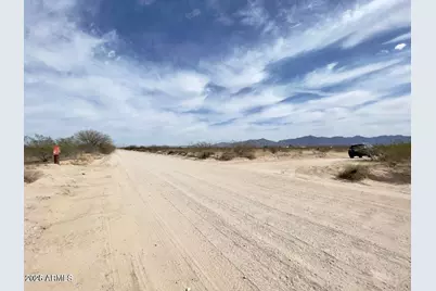 26Xxx S 178th Avenue #'-', Goodyear, AZ 85338 - Photo 4