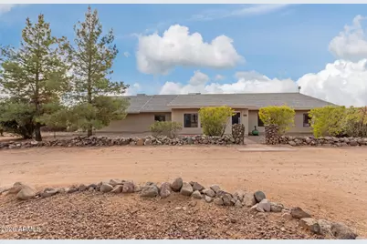 313 W Saddle Mountain Road, Phoenix, AZ 85086 - Photo 1