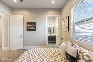 2252 E South Mountain Ave, Phoenix, AZ 85042 - Photo 38