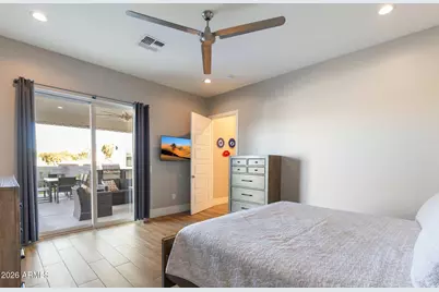 2252 E South Mountain Avenue, Phoenix, AZ 85042 - Photo 22