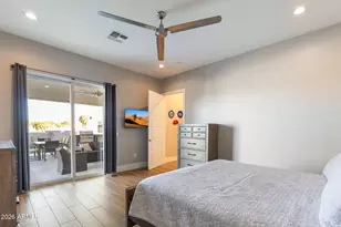 2252 E South Mountain Ave, Phoenix, AZ 85042 - Photo 22