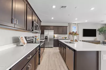 24047 W Pueblo Avenue, Buckeye, AZ 85326 - Photo 6