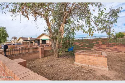 1714 W Hadley Street #21, Phoenix, AZ 85007 - Photo 4