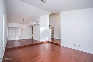 11022 W Laurelwood Ln, Avondale, AZ 85392 - Photo 4