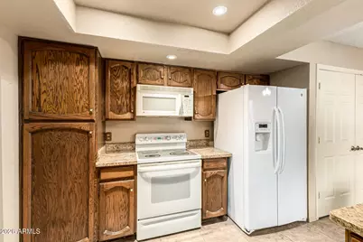 16447 N 29th Drive, Phoenix, AZ 85053 - Photo 14