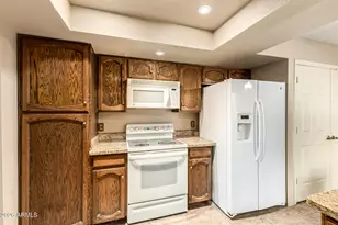 16447 N 29th Dr, Phoenix, AZ 85053 - Photo 14