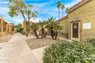 8500 E Indian School Rd, Scottsdale, AZ 85251 - Photo 16