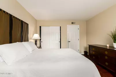 8500 E Indian School Road #239, Scottsdale, AZ 85251 - Photo 10