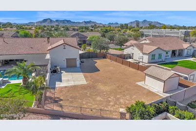 21934 E Stone Crest Court, Queen Creek, AZ 85142 - Photo 18