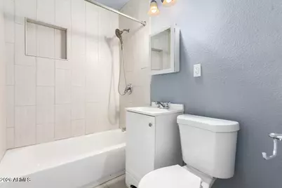 1636 E Whitton Avenue, Phoenix, AZ 85016 - Photo 10