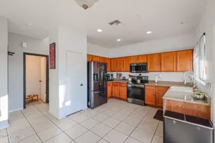 9214 S 35th Glen, Laveen, AZ 85339 - Photo 4