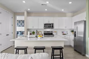 24057 W Pueblo Ave, Buckeye, AZ 85326 - Photo 2