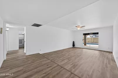 1103 W Mission Drive, Chandler, AZ 85224 - Photo 2