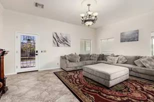 8912 N 15th Ln, Phoenix, AZ 85021 - Photo 10