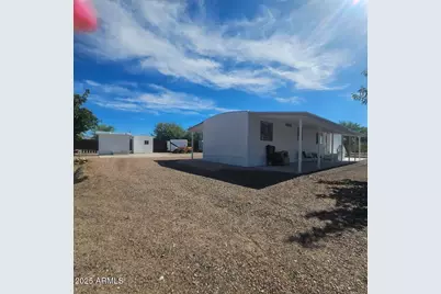 22770 W Mountain View Drive, Congress, AZ 85332 - Photo 4