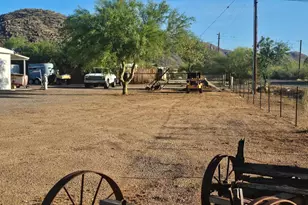 22770 W Mountain View Dr, Congress, AZ 85332 - Photo 10