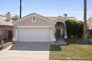 1913 E Marquette Dr, Gilbert, AZ 85234 - Photo 2