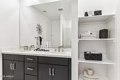 9812 S 11th Place, Phoenix, AZ 85042 - Photo 16