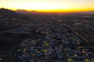 9812 S 11th Pl, Phoenix, AZ 85042 - Photo 60