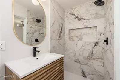 108 E Monte Way, Phoenix, AZ 85042 - Photo 22