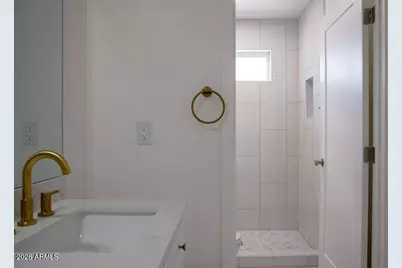 2006 W Madison Street #A, Phoenix, AZ 85009 - Photo 12