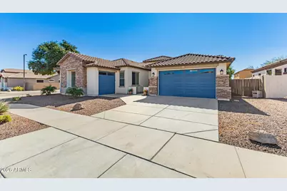 15981 W Poinsettia Drive, Surprise, AZ 85379 - Photo 2