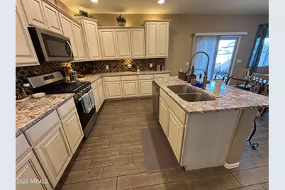 3560 Rhapsody Drive, Sierra Vista, AZ 85650 - Photo 10